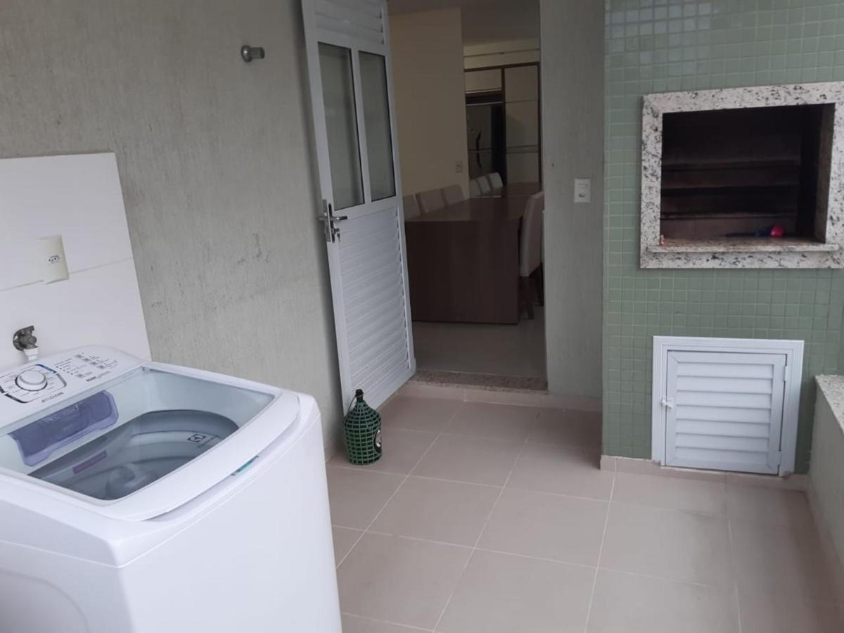 Appartamento Apartamento 2 Dormitorio Praia De Bombas Bombinhas Esterno foto